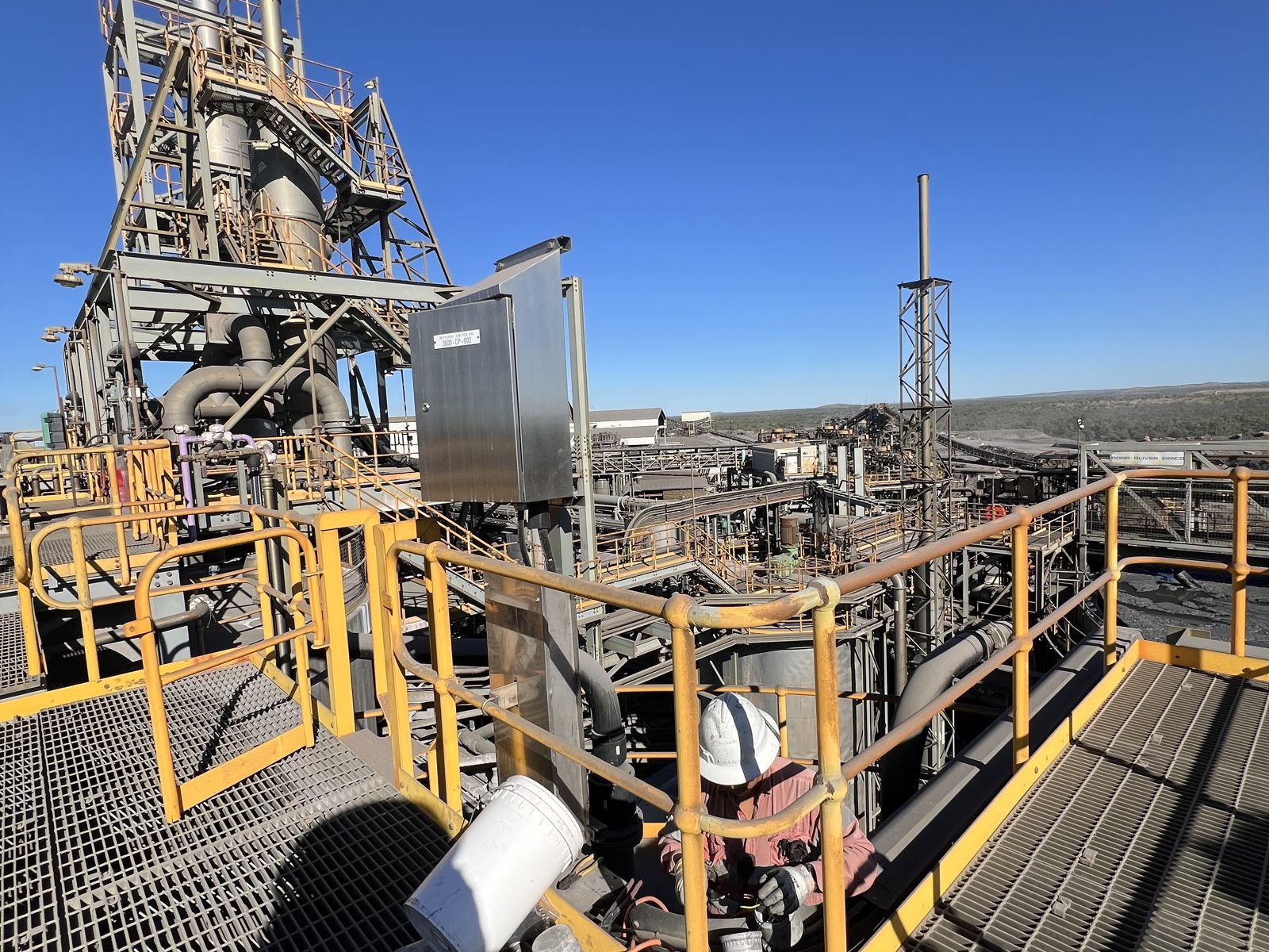 Plant deck on a mineral processing site